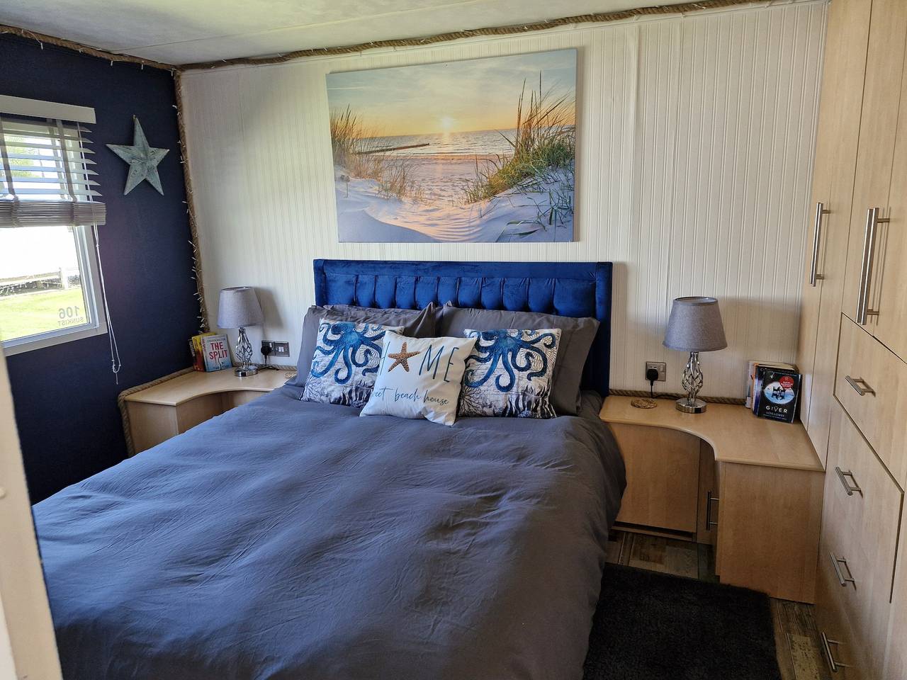 Driftwood Cabin - Dog Friendly, Anderby Creek in Anderby, Lincolnshire