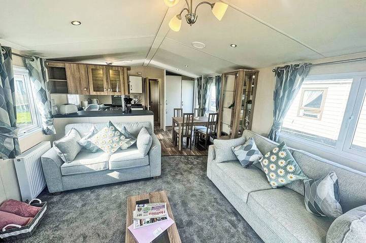 Static caravan for 4 people in North East England