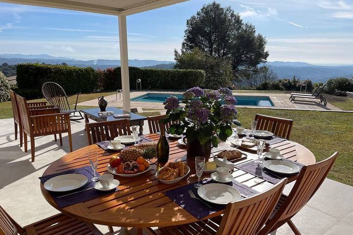 Villa pour 8 personnes, avec Terrasse et Jardin à Peymeinade