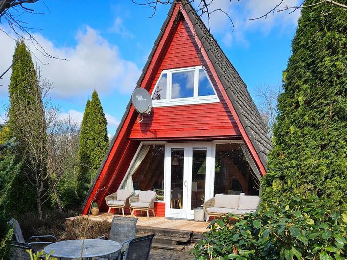 Ferienhaus für 6 Personen, mit Terrasse und Garten
