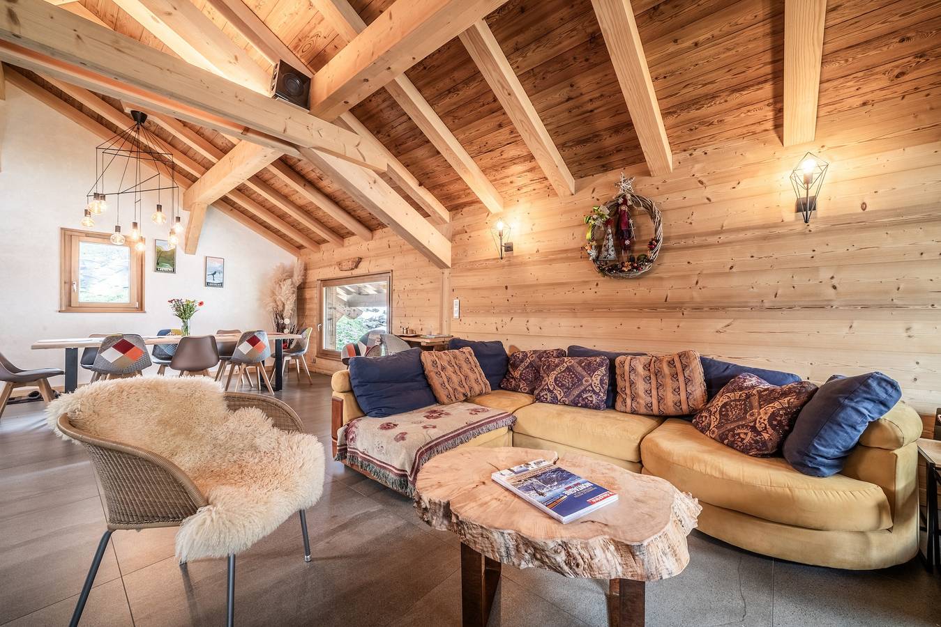 Chalet 'Le Ber Abbay' mit Bergblick, privater Terrasse und Wlan in Abondance, Les Portes du Soleil