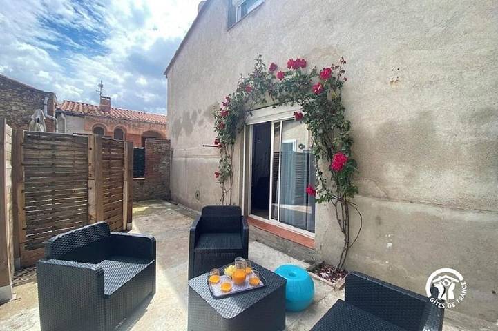 Location de vacances pour 6 personnes, avec terrasse à Passa