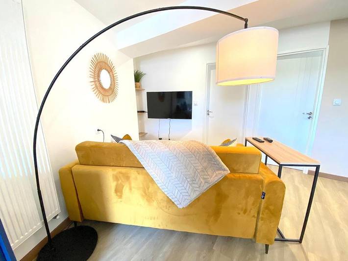 Gîte pour 6 personnes, avec jardin à Hauteville-Lompnes - 4