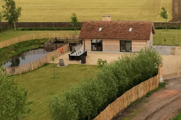 Ferienhaus für 4 Personen, mit Terrasse und Garten in Beernem