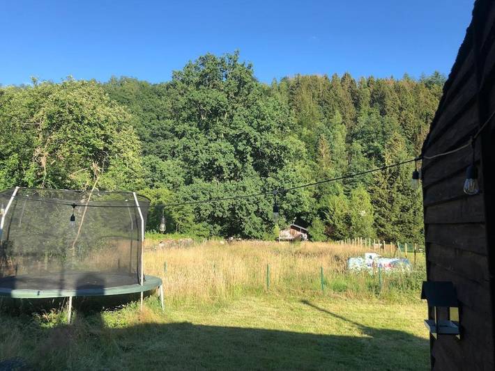 Location de vacances pour 8 personnes, avec vue ainsi que jardin et terrasse dans Samrée - 3