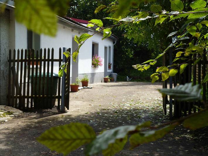 Ganze Wohnung, Apartment „Willkommen in unserer Oase der Ruhe“ mit privater Terrasse, Garten & Wlan in Winterstetten, Leutkirch im Allgäu