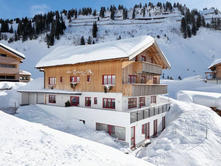 Ferienhaus für 4 Personen, mit Balkon und Garten im Bregenzerwald