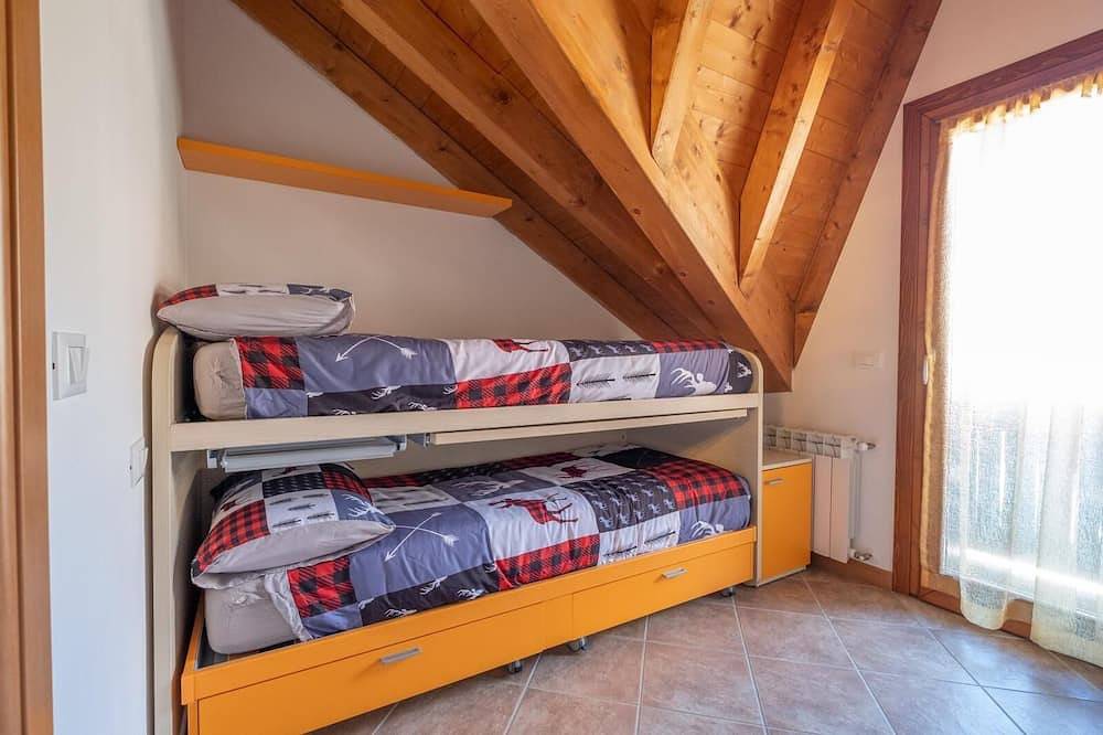 Appartamento intero, Happy Guest Apartments Alpin Chalet Borno in Borno, Prealpi Bergamasche Orientali