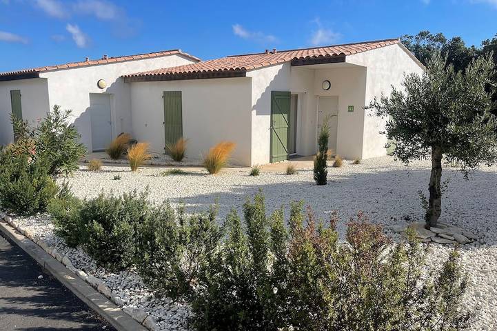 Vakantiehuis voor 10 personen, with tuin and zwembad as well as terras - 1