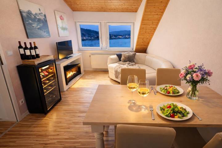 Ferienwohnung für 4 Personen, mit Garten und Sauna in Loreley