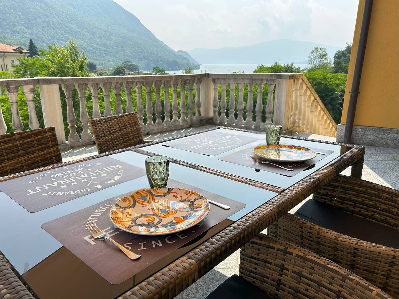 Ganze Wohnung, Ferienwohnung "Il Sole Di Calde Lago Maggiore 504" mit Seeblick, Balkon und Wlan in Castelveccana, Lago Maggiore (Lombardei)
