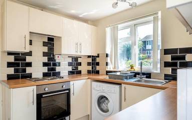 Holiday Rental for 5 People in Luton, Chiltern Hills, Photo 3