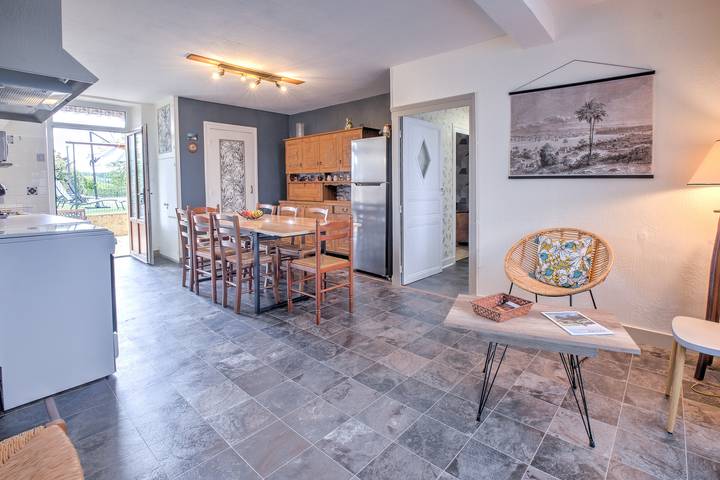 Location de vacances pour 10 personnes, avec jardin à Archignac - 4