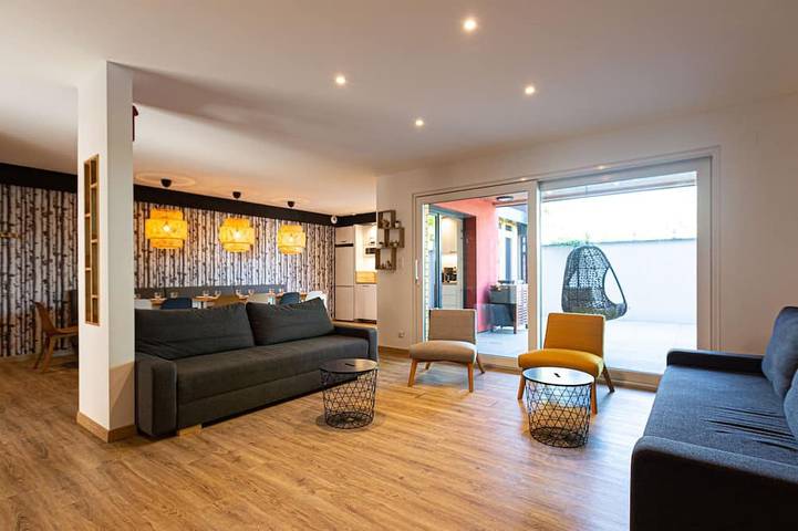 Gîte pour 24 personnes, avec Terrasse et Jardin à Griesheim-près-Molsheim