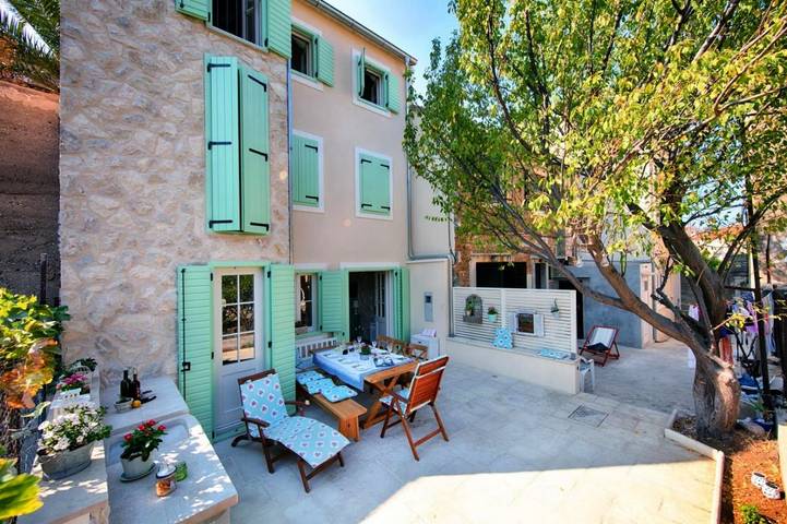 Villa pour 7 personnes, avec Terrasse et Jardin dans Vis