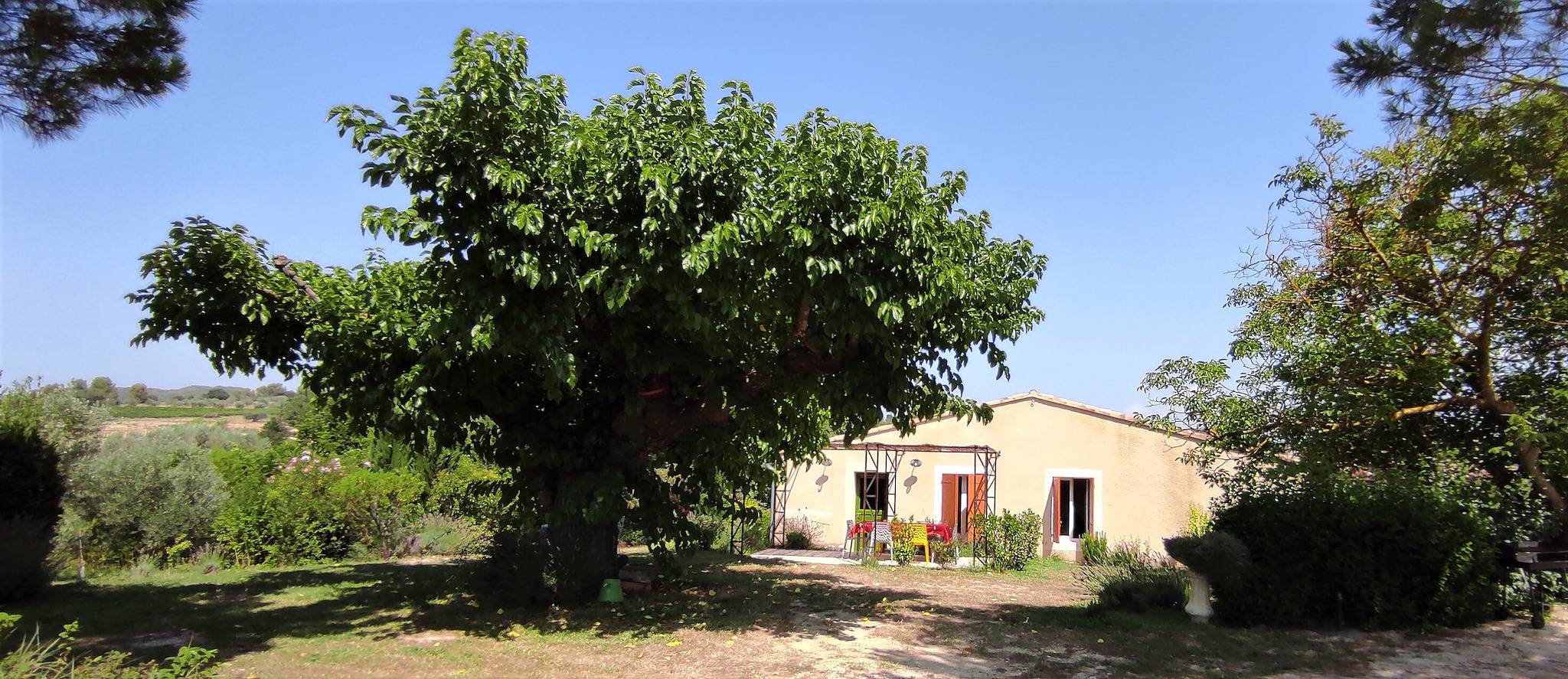 Cottage for 6 People in Entrechaux, Parc naturel régional du Mont-Ventoux