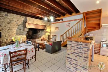 Maison De Vacances pour 4 Personnes dans Lescouët-Gouarec, Région de Guingamp, Photo 4