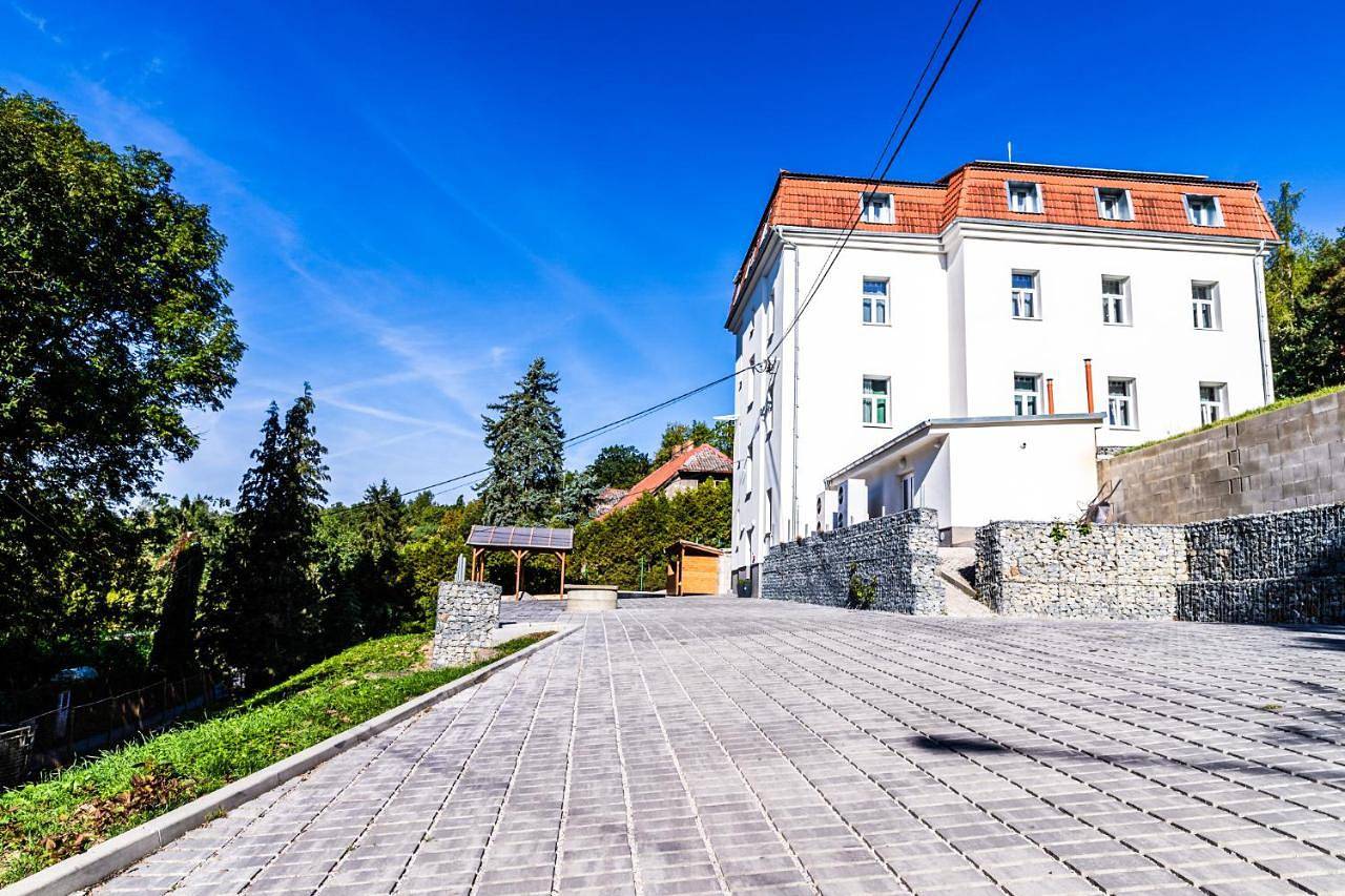 Appartement entier, Apartmány Plzeň Zábělá 69 in Plzeň, Région de Plzeň