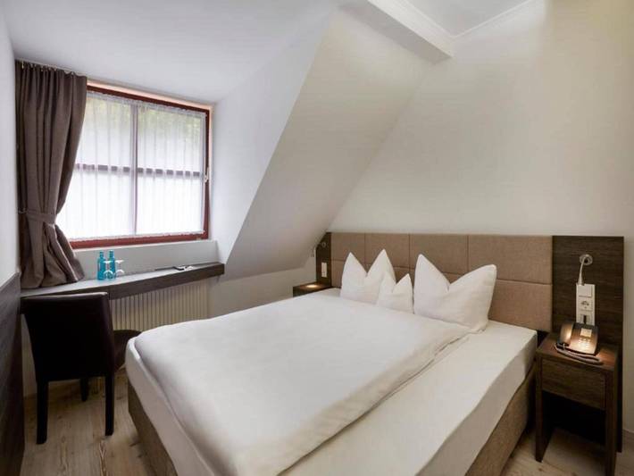 Ferienwohnung, mit Terrasse und Garten sowie Sauna in Nürnberg - 3