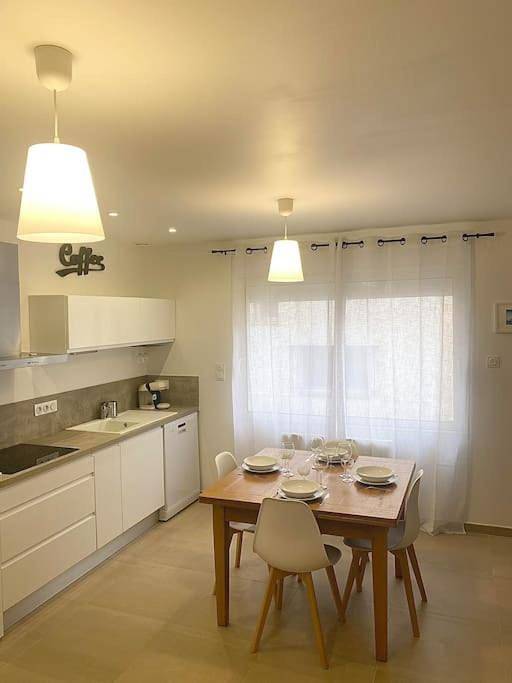 Gîte pour 5 personnes, avec terrasse dans Gare Du Grau Du Roi - 4