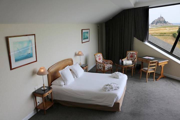 Hôtel pour 2 personnes, avec jardin dans Abbaye Saint Michel - 4