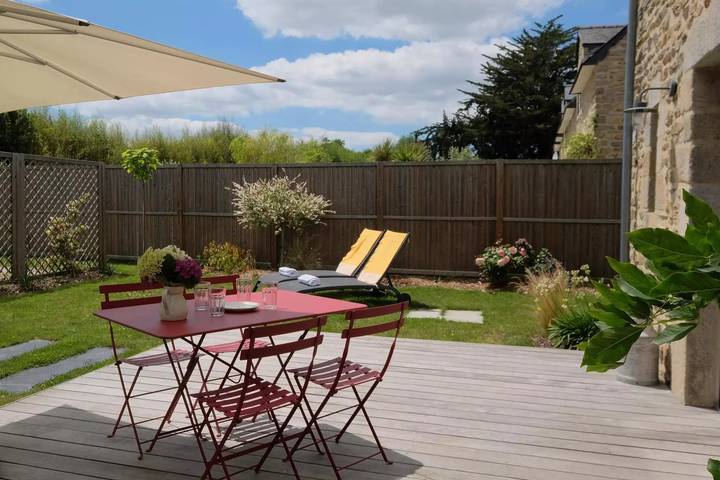 Casa de huéspedes para 4 personas, con jardín - 1