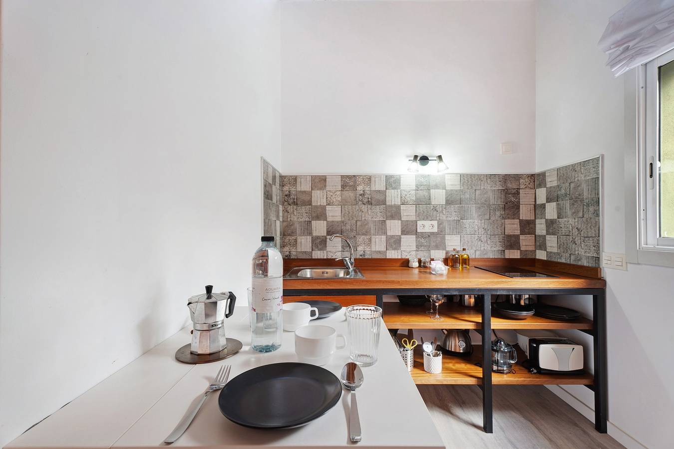 Apartamento entero, Apartamento de vacaciones 'Casa Lomo El Aire Aceviño' con vistas al mar, piscina compartida y Wi-Fi in San Cristóbal de La Laguna, Tenerife Norte