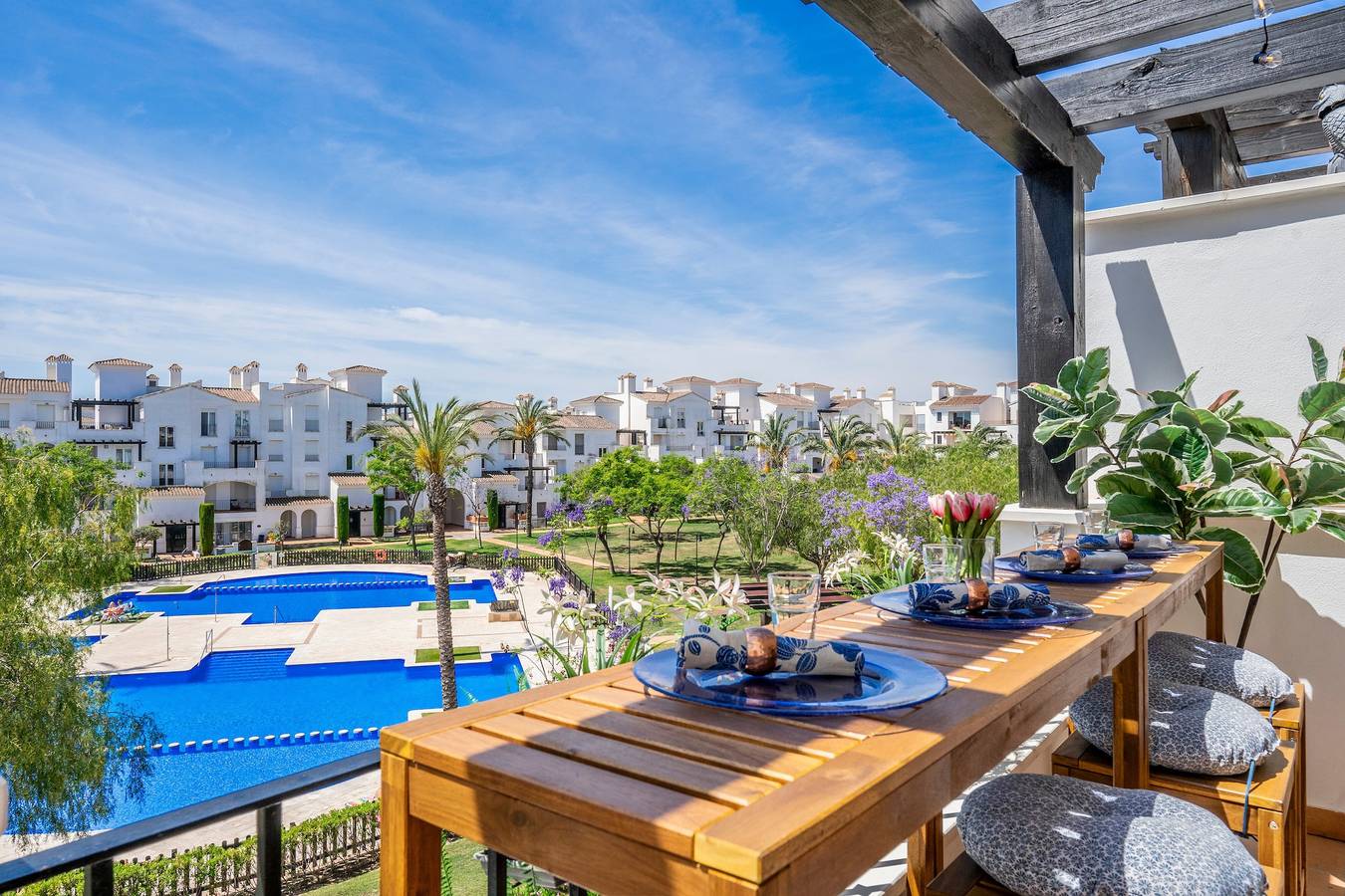 Ganze Wohnung, Ferienwohnung 'Casa Albatros - Poolside Retreat' mit Gemeinschaftspool und Gemeinschaftsgarten in Torre Pacheco, Costa Cálida