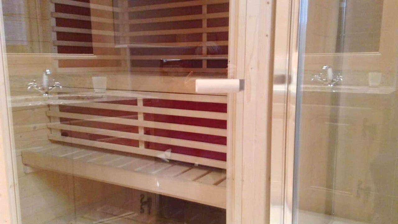 Entire holiday apartment, Ferienwohnung für 7 Personen (1292 m²) in Schönried in Saanenmöser, Saanen