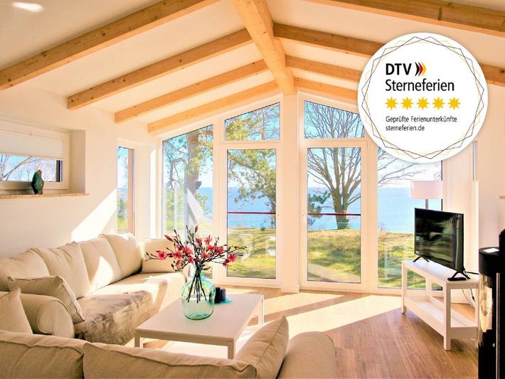 Ferienhaus für 4 Personen, mit Terrasse und Garten sowie Sauna und Seeblick auf Usedom