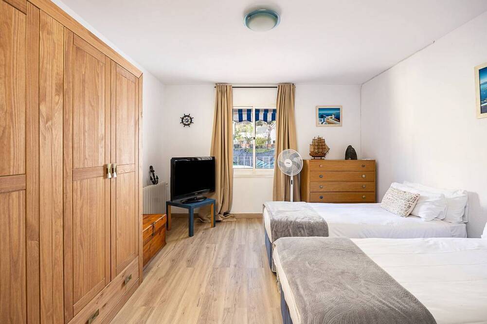Apartamento entero, Casa a 5 minutos de la playa de Montgat in Montgat, Costa del Maresme