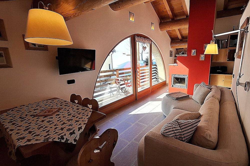 Geheel appartement, Overzicht Mansard Mansion Alpina, in Madesimo, Valtellina