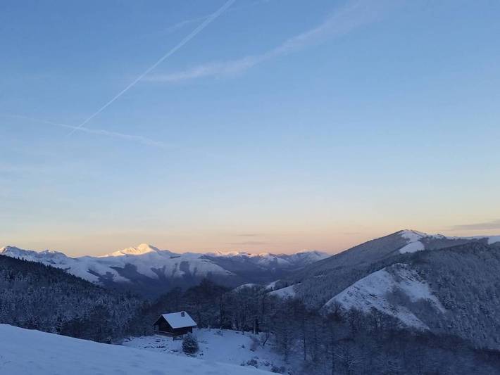 Appartement entier, Appartement cosy 4 pers. sur les pistes, parking gratuit, casier à skis, lave-vaisselle, lave-linge in La Pierre Saint-Martin, Arette