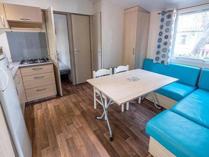 Camping pour 6 personnes, avec bassin pour enfant à Lattes - 3