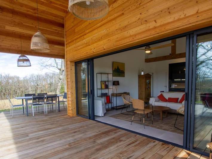 Maison de vacances pour 5 personnes, avec terrasse ainsi que piscine et jardin