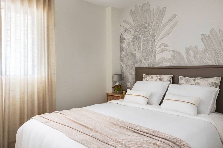 Appartement entier, Penthouse with sea view  walking distance to the beach - El Saltio in La Carihuela, Torremolinos