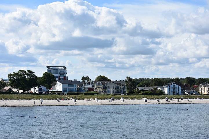 Bungalow für 4 Personen, mit Garten und Terrasse