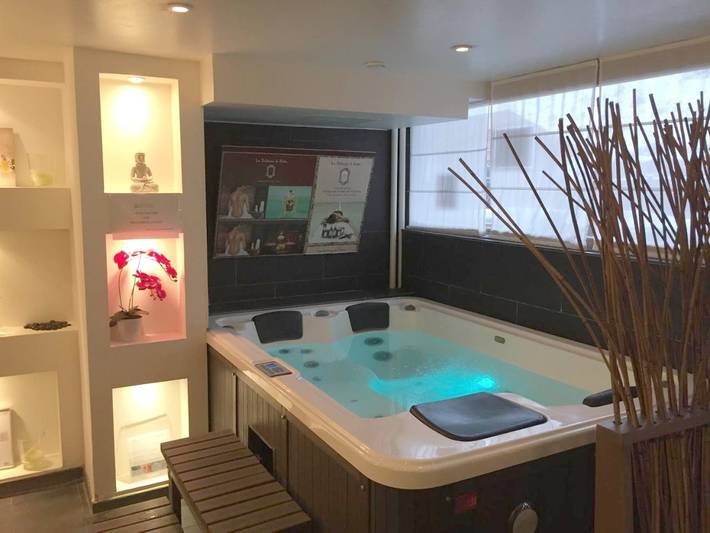 Hôtel pour 2 personnes, avec jacuzzi ainsi que terrasse et sauna dans Arc 1600 - 3