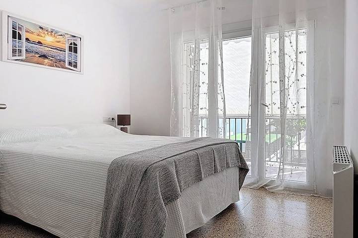 Villa pour 6 personnes, avec terrasse à L'Estartit - 4