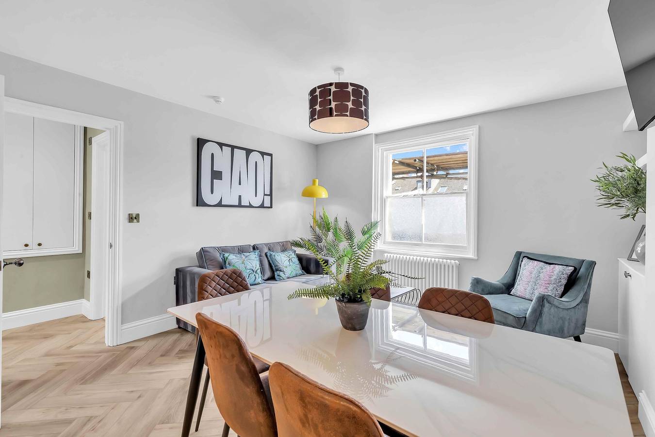 Entire apartment, Hove Alone 5 | By My Getaways in Hove, Brighton