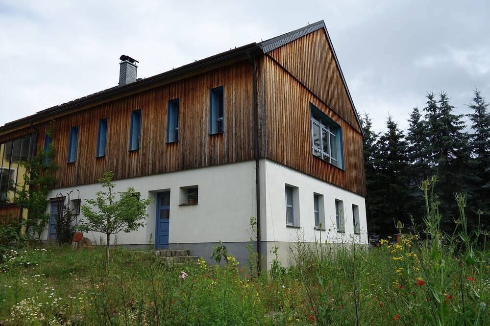 Ganze Wohnung, Großzügige Ferienwohnung in sanierter Bauernscheune in Höckendorf, Klingenberg