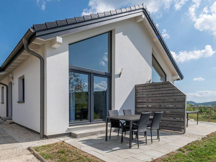 Ferienwohnung für 4 Personen, mit Terrasse und Ausblick in Mistelgau