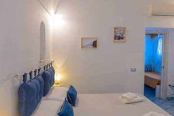 Villa for 4 Guests in Tovere, Amalfi, Picture 1