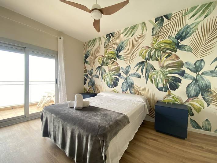 Apartamento de vacaciones para 6 personas, con vistas al mar y balcón - 1