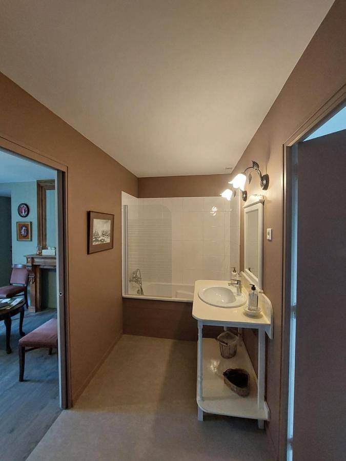 Location de vacances pour 2 personnes, avec vue et jardin à Gouberville - 3