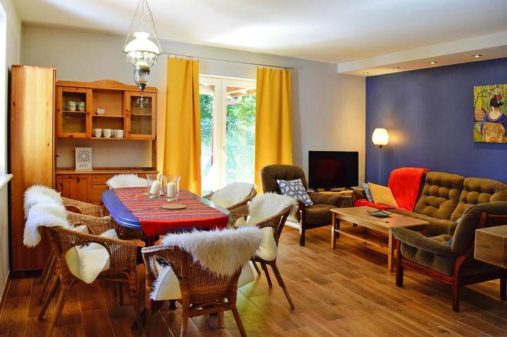 Komfortables Ferienhaus mit Garten, 3 Schlafzimmer in powiat wejherowski