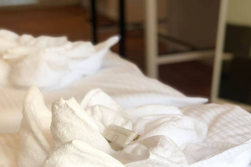 Ganze Wohnung, Studio in zentraler Lage - nur wenige Minuten zum See und Stadt in Salzkammergut-Berge, Gmunden