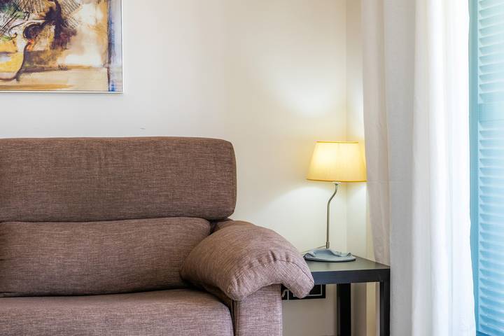 Apartamento inteiro, Apartamento 'Brillant' perto da Praia com Varanda e Wi-Fi in Cala Ratjada, Capdepera
