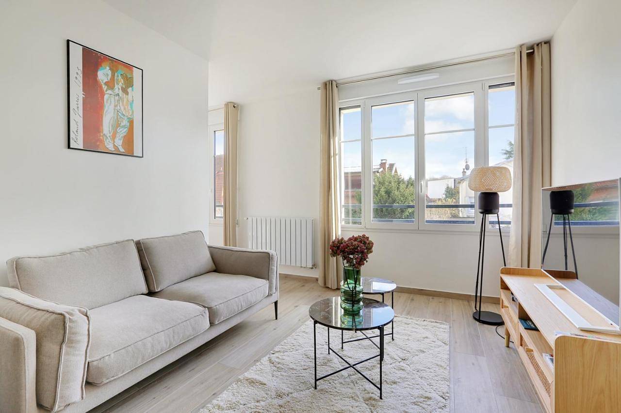 Appartement entier, La Résidence Alpha Viroflay 102 - 1 chambre - 2 pers in Viroflay, Yvelines