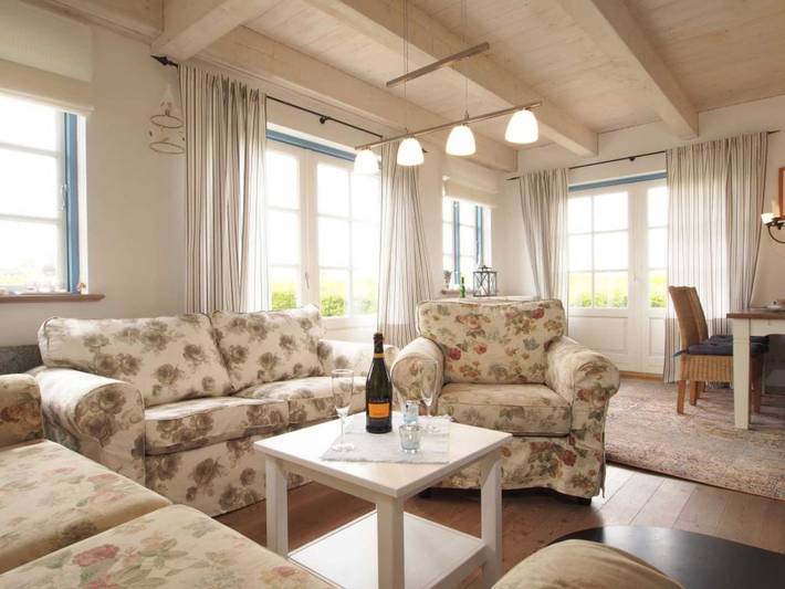 Ferienwohnung für 4 Personen, mit Garten und Terrasse in Groß Schwansee - 3